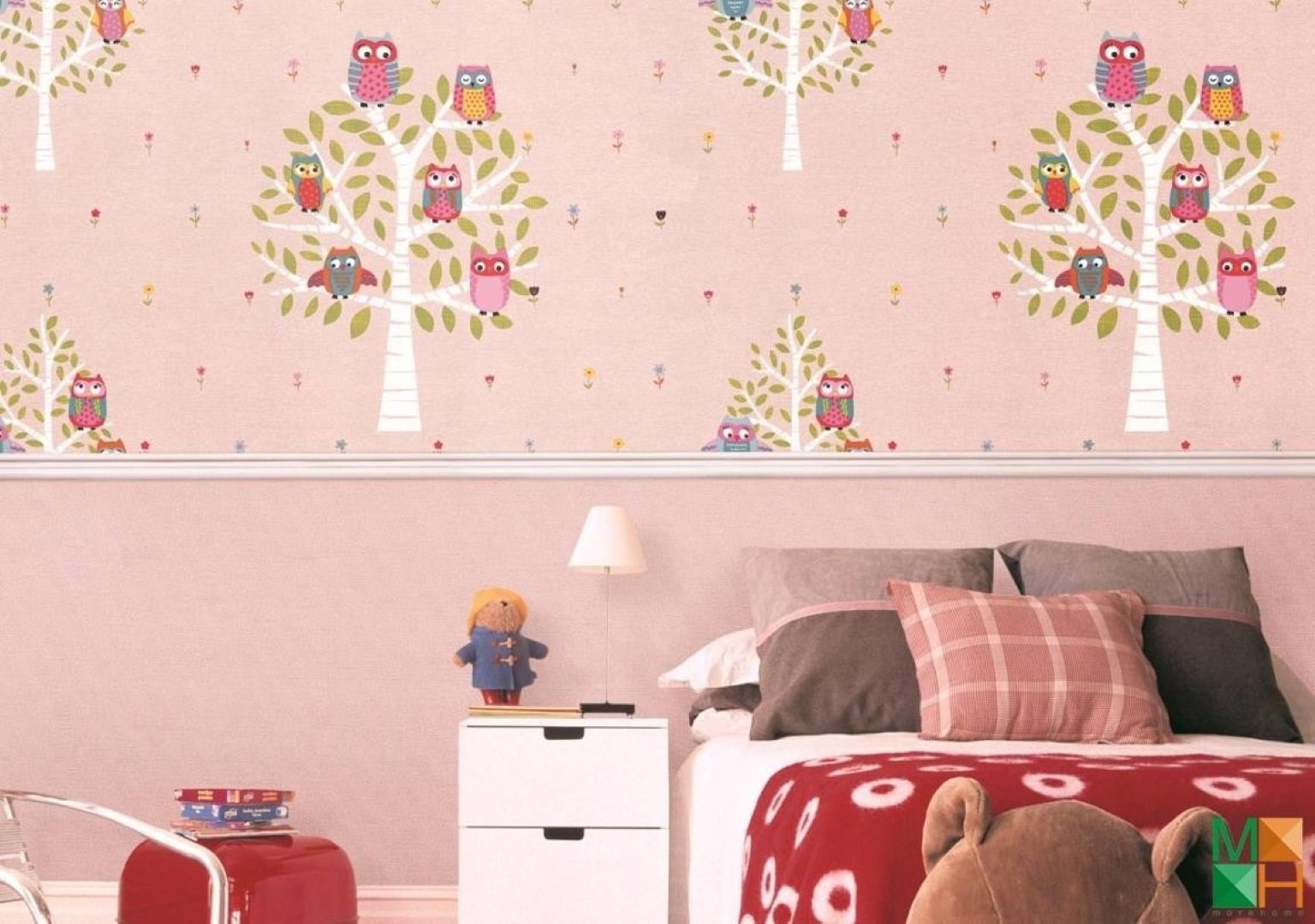 Không gian phòng đẹp với giấy dán tường trẻ em